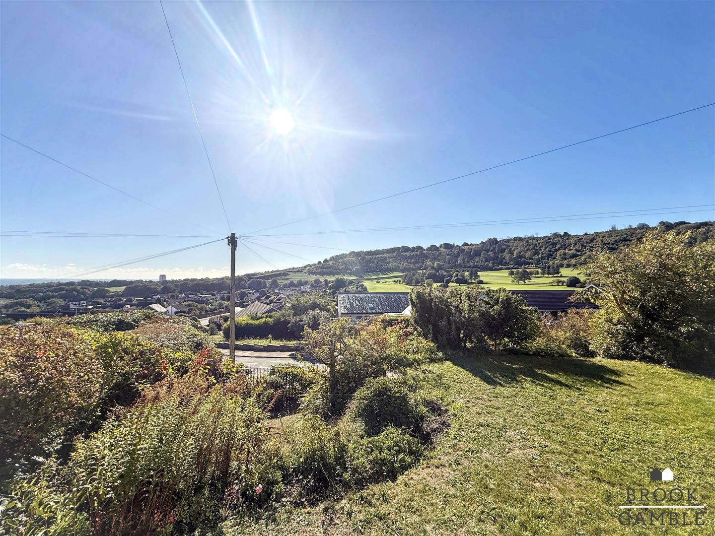 5 Bedroom House - Detached. Pashley Road in Eastbourne,  9